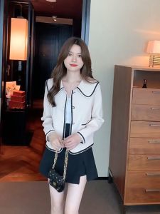 KARAKOREA 5570 Yuri Premium Korean Blazer Wanita
