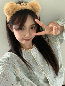 Bộ Đồ Ngủ Dài Tay Ren Hoa Ngọt Ngào Cho Nữ Mùa Xuân Thu Quần Áo Mặc Nhà Phong Cách Hàn Quốc Rộng Rãi Hai Mảnh