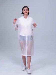 ชุดกันฝนผู้ใหญ่ EVA เสื้อกันฝนแบบหนา เป็นชุดของ 4 สินค้า รวมถึงหมวก เสื้อกันฝนแฟชั่น แขนปล่อย แขนจั๊ม แบบพกพาง่าย กันน้ำ ชุดชื่อชื่อว่า: