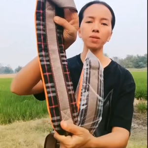 สายสะพาย บ่าเดี่ยว 411 สายสะพาย เครื่องตัดหญ้า ลายสก็อต หนานุ่ม ตะขอปรับได้ ใช้กับเครื่องตัดหญ้า 411 / 328 / GX35