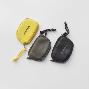 A new Japanese zipper coin purse mini headphone storage bag lightweight outdoor key card bag small hanging bag