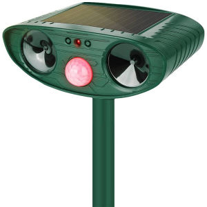 【Vktech】Outdoor Solar Ultrasonic Animal Repellent for Garden Pest Control Deer and Cat Deterrent with Long-Lasting Battery and Eco Power
