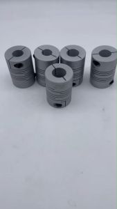 Beam coupling ขนาด OD40 มิลลิเมตร ยาว 65มิลลิเมตร สำหรับเป็นข้อต่อส่งกำลังของเครื่องจักร