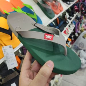 Ultra-Light Comfortable Natural Latex Slippers Color Block Couples Sandals Fashionable Beach Shoes Flat Heel Wear-Resistant Rubber Soles