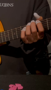 5pcs Silikon Silicone Pelindung Jari Untuk Bermain Gitar