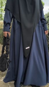 Abaya Liza Dress Only: Pakaian Muslimah Modern & Nyaman