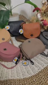 Slingbags Wanita Murah Simple Tas Selempang Murah Motif Bordir Free Gantungan