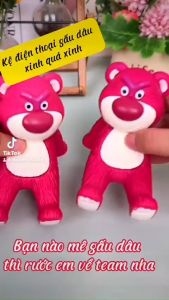 Kệ điện thoại gấu dâu Giá Đỡ Điện Thoại Để Bàn Hình Gấu Dâu Giá Đỡ Điện Thoại Máy Tính Bảng Gấu Dâu Losto - Giá Cài Điện Thoại Gấu Dâu Losto Để Bàn Trang Trí Dieulinhshop