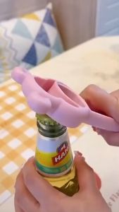 4 in 1 กระเป๋าของที่เปิดขวด สะท้อนฝาขวดสแตนเลส เปิดขวด น้ำอัดลม โซดา เบียร์