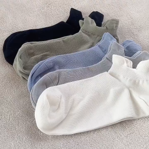 CEEKEY ถุงเท้าสำหรับผู้ชายฤดูใบไม้ผลิและฤดูร้อนคู่ยกหูเรือถุงเท้าสำหรับผู้ชายสั้นกระบอกเรียบง่ายสีทึบระบายอากาศตาข่ายถุงเท้าผู้ชายไม่เหลาเท้า