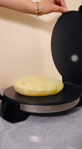 Electric Roti & Tortilla Maker – Non-Stick Automatic Chapati Maker Press Multi-Functional Electric Roti & Crepe Maker