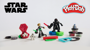 Play-Doh Star Wars Squish & Slice Lightsabers 4"" Action Figure Set | G15835L00