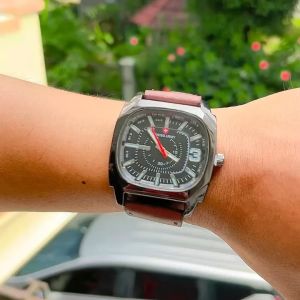 Jam Tangan Pria Kasual Fashion Terbaru Swis army Leather Army Trendy 2025