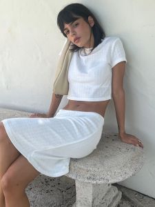 Cut Out Textured Fabric Cut Out Textured Fabric round Neck Short Sleeve Tops Sheath Skirt Two-Piece Suit