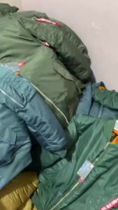 Áo Khoác Phi Công Bomber MA1 màu đỏ mận Chần Bông khóa hợp kim đúc nổi