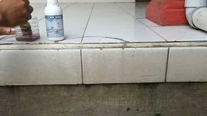 Schon Segen Crust Cleaner Pembersih Noda Lenyap Sekali Usap Super Ampuh 1Liter