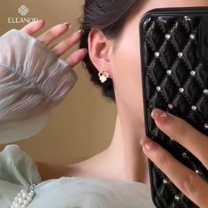Bông tai nữ chuôi bạc 925 Eleanor Accessories khuyên tai đính đá hình cỏ bốn lá phụ kiện trang sức 6034