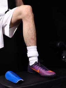 【🇲🇾Stock】Mens football calf socks adult tibia protective socks childrens calf protection socks football training calf socks 运动袜 小腿袜