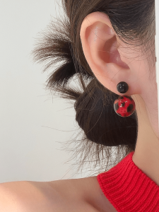 ต่างหูสีแดงลายเสือดาว S925 เงินแท้ ดีไซน์เก๋ไก๋ ทันสมัย ​​ระดับไฮเอนด์ ไม่แพ้ ของขวัญสำหรับแฟนสาว ต่างหูแบบห้อย