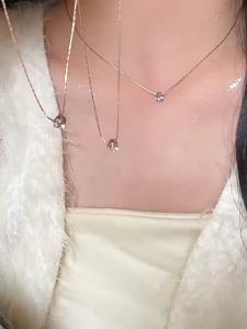 Ladamas Kalung Titanium Liontin Permata Berkilau Gaya Fashion Harian KT135