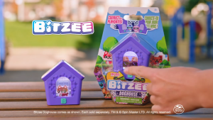 Bitzee - Doghouse 15 Digital Puppies to Touch Interactive Toy with 15 Dogs that React to Touch and Movement for Ages 5+