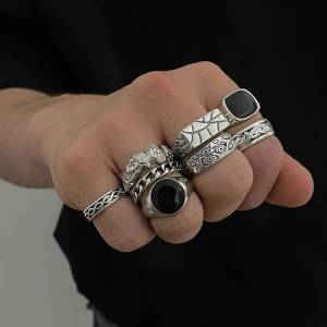 Salircon 8 Pcs Gothic Punk Silver Color Ring Set for Men Creative Irregular Geometric Finger Rings Steampunk Jewelry Accesorios