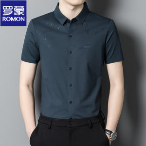 เสื้อเชิ้ตแขนสั้นผ้าไหมน้ำแข็งฤดูร้อนใหม่บางเฉียบสำหรับผู้ชาย ทรงหลวม ไม่ต้องรีด ผ้าฝ้ายผสม ลายทาง ทรงปกติ สำหรับผู้ชาย