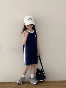 👧☀️👗 เดรสเด็กหญิงแขนกุด ลายสีพื้นผ้าฝ้าย100% ซัมเมอร์ 2025 สวมใส่สบาย นิ่มสุดๆ