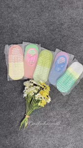 ONEFASHIONMALL Kaos Kaki Ballet Yoga Pilates Wanita Anti Slip Women Socks Gym Senam Pastel KK015