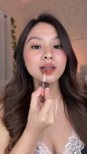 [BUY 2 AT ₱299] O.TWO.O Lip Primer Liquid Lipstick Lip Tint Waterproof Non-sticky 16H Soft Matte Ultra-Comfortable Multi-Use Highly Pigmented 8 Shades Matte Lip Gloss