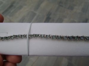 PY Beauty +++ ร้านนี้ขายแต่ของ 925 Sterling silver ฝังพลอยไพลินดิม คุณเลือกเท้า 33 เม็ด 7.10 กะรัต สร้างความสวยคุณได้ คู่กับของ PY Beauty คู่กับการรักษาความงามของคุณ