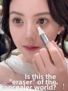 Brightening Blemish Concealer Pen