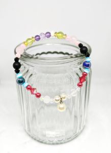 DIY Colourful beaded bracelet
