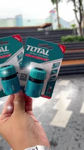 Total 1/2 นิ้ว รุ่น THHCS01121 หรือ THHCS01122 (Stop หรือธรรมดา) สำหรับการเชื่อมต่อสายยางน้ำ ขนาด 1/2 นิ้ว โดยประเภท Plastic Hose Connector