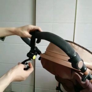 Blumey ตะขอแขวนสัมภาระติดรถเข็นเด็ก ตะขอห้อยของในรถเข็นที่แขวนของแบบหมุนได้ baby stroller hook