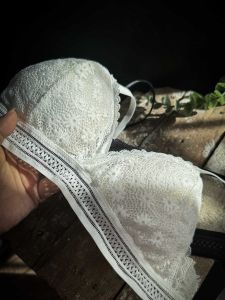 French Style Girls Underwear Triangle Cup Bra Lace Pure Desire Wireless Small Chest Summer Thin Pure Color Beauty Back Bra