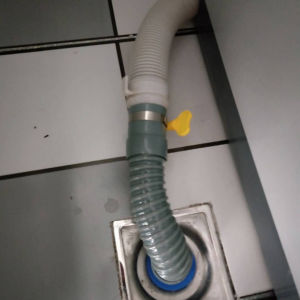 ท่อระบายน้ําเครื่องซักผ้าแบบขยายสําหรับล้างหน้าและผัก ท่ออ่อนอเนกประสงค์สําหรับถูพื้น