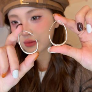 Silver Circle Waterdrop Earrings Womens Fashionable Face Slimming Outgoing Ear Jewelry Handmade Korean Style  Outfit