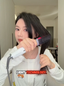 Akiracosme Airflow Red Light Hair Straightener Brush 510 Million Negative Ions Hair Care Titanium Teeth Fast Heating Portable Electric Straightening Hair Comb Dual Voltage