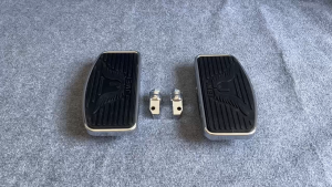 Cặp gác chân sau Honda Shadow 750 mẫu độ bản to