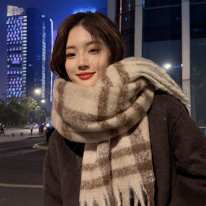 Thickened Winter Scarf Womens Korean-style INS Retro Tassel Fashion Couple Neck Scarf Heated Square Silk Scarf for Students
