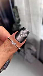 Set đá mix bi ngọc trai tạo hình hình trái tim hình bướm trang trí nail