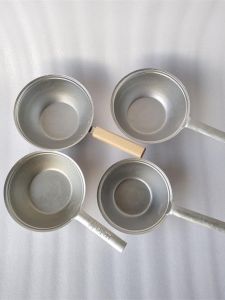 Thickened Aluminum Alloy Water Skimmer Spoon Flat Bottom Old Style Large Size for Home And Commercial Use with Handle