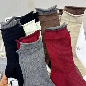 บล็อกสี ถุงเท้าถึงกลางน่อง ถุงเท้า ผู้หญิง ฤดูใบไม้ร่วง ทันสมัย สไตล์เกาหลี ถุงน่องหลายชั้น ผ้าฝ้าย Blend Moisture Wicking ลายสีแดง