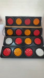 ไฟท้ายรถบรรทุก ไฟท้าย 4 ตอน แป้นเหล็กดำ มีไฟ 12v และ 24v (ราคาต่อคู่)