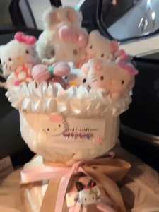 Keranixy Soft Toy Kitty Plushie Flower Bouquet Stuffed Animal Lovely Dolls Creative Wedding Engagement Birthday Hadiah