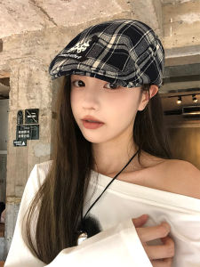 Cute Black Pattern Puppy Advance Hats Womens Autumn and Winter Retro Big Head Circumference Hat Face Slimming Reverse Wear Beret