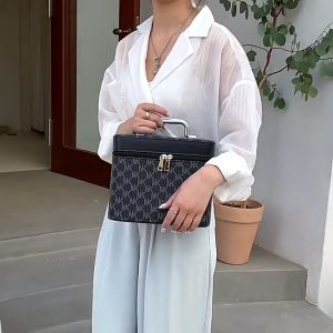 ผิวพื้นที่ขนาดใหญ่ กระเป๋าเก็บผิวพื้น กระเป๋าเครื่องสำอาง พื้นที่ กระเป๋าเก็บ หนัง น้ำ