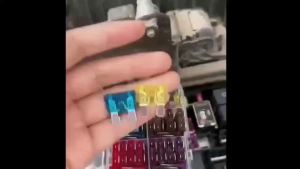 30/50/100PCS Standard Medium Car Fuses Suitable for Automotive Electricians and Electrical Use