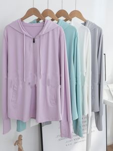 เสื้อคลุมกันแดดฤดูร้อนแบบมีฮู้ดหลวมๆ สำหรับผู้หญิง ทรงหลวมๆ ทรงหลวมๆ ทรงหลวมๆ แขนยาว สีม่วง ซิป ผ้าโพลีเอสเตอร์